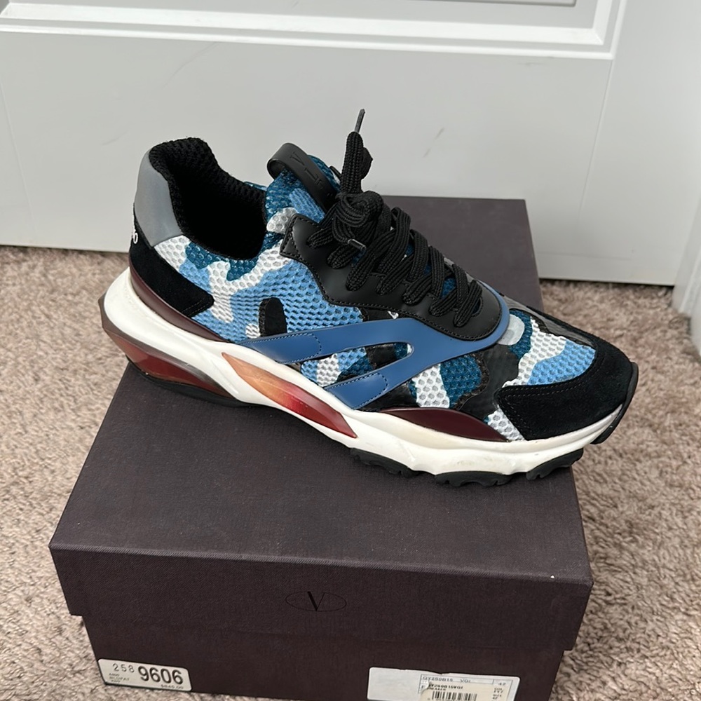 Valentino Garavani sneakers